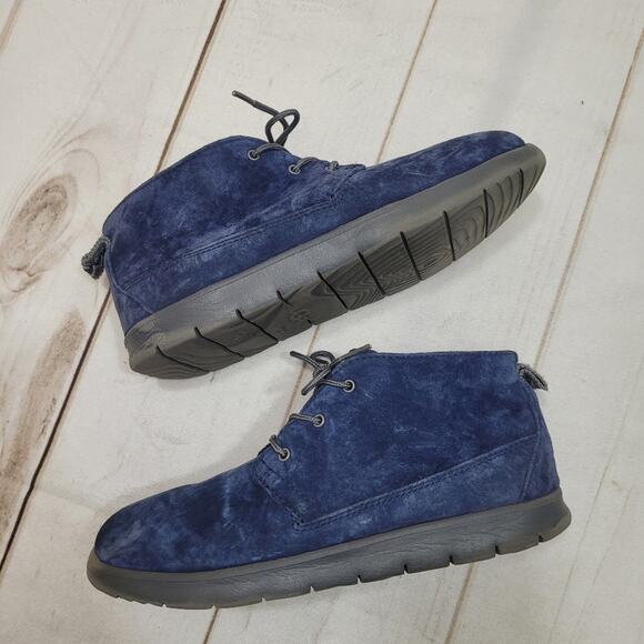 Ugg Australia suede canoe leather chukka boots - Picture 2 of 8